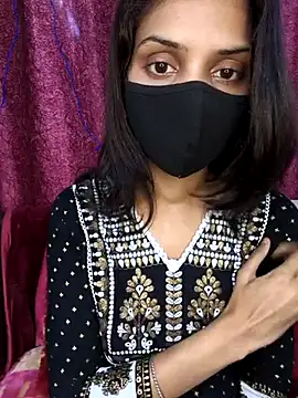 Snapshot of Sexy-ashi chatting on 03/18/25, 09:09 Sexy-ashi online show from 03/18/25, 09:09