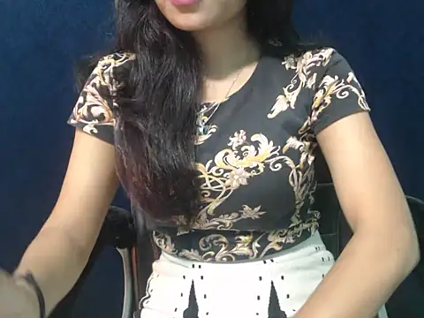 Yashi online show from 12/15/25, 04:33