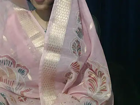 Snapshot of Yashi chatting on 03/16/26, 04:00 Yashi online show from 03/16/26, 04:00