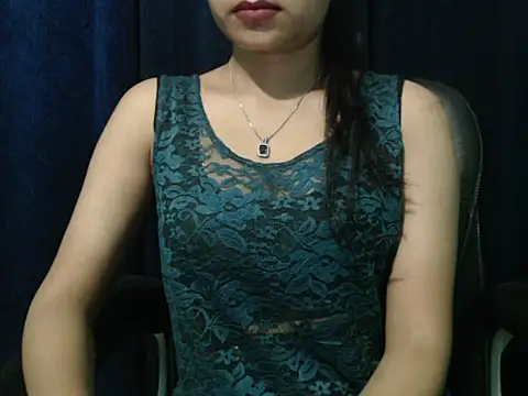 Snapshot of Yashi chatting on 03/18/26, 02:09 Yashi online show from 03/18/26, 02:09