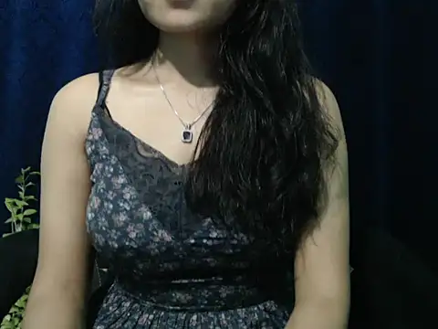 Snapshot of Yashi chatting on 03/31/26, 02:06 Yashi online show from 03/31/26, 02:06