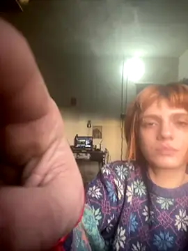 Snapshot of spacegirlll chatting on 10/20/25, 08:53 spacegirlll online show from 10/20/25, 08:53