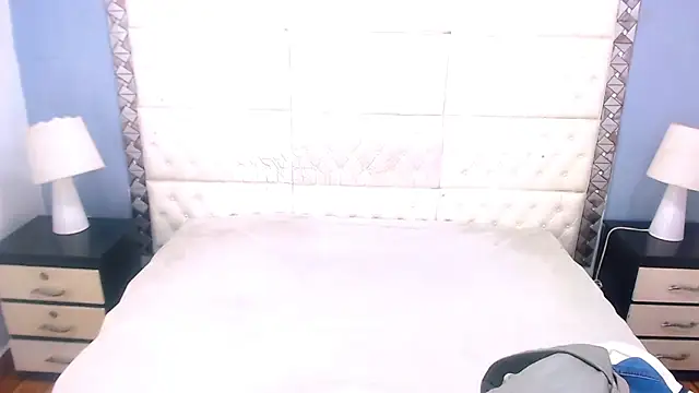 Cheelsea  online show from 12/10/24, 09:00