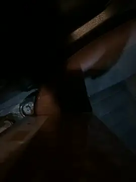 Snapshot of Hideen-real-face chatting on 03/02/25, 03:27 Hideen-real-face online show from 03/02/25, 03:27