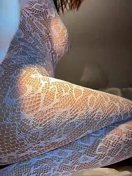 Snapshot of Aryrosee chatting on 04/08/26, 06:35 Aryrosee online show from 04/08/26, 06:35