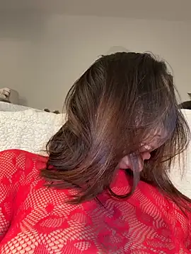 Snapshot of Aryrosee chatting on 04/12/26, 08:25 Aryrosee online show from 04/12/26, 08:25