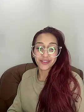 Snapshot of julialupato1606 chatting on 02/17/25, 11:09 julialupato1606 online show from 02/17/25, 11:09