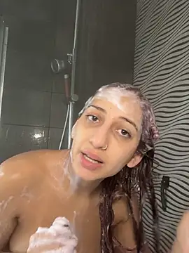 Snapshot of julialupato1606 chatting on 03/11/26, 10:54 julialupato1606 online show from 03/11/26, 10:54