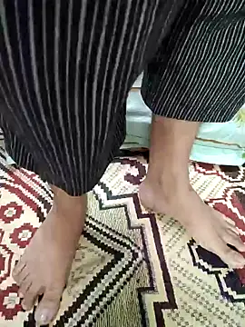 Snapshot of khalifakipussy chatting on 12/06/24, 01:22 khalifakipussy online show from 12/06/24, 01:22