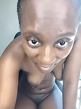 Lucy Blacksilk online show from 01/08/26, 11:01