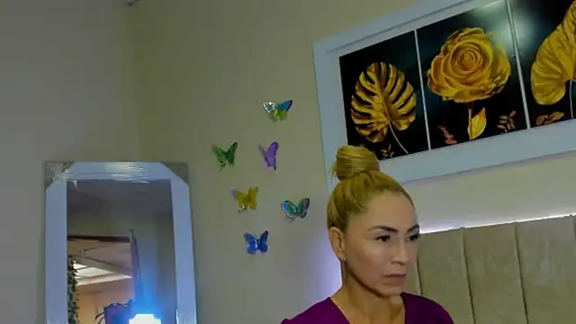 emagarcia online show from 09/22/25, 01:35