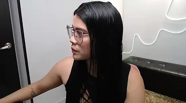 Snapshot of team_dinamite69 chatting on 01/28/25, 02:53 team dinamite69 online show from 01/28/25, 02:53