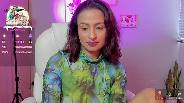 Snapshot of Elena_Ruiz chatting on 01/03/25, 05:10 Elena Ruiz online show from 01/03/25, 05:10