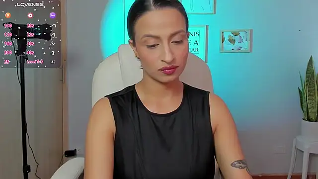 Snapshot of Elena_Ruiz chatting on 02/26/25, 08:54 Elena Ruiz online show from 02/26/25, 08:54