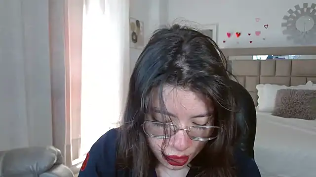 zoecruzz online show from 09/09/25, 02:16