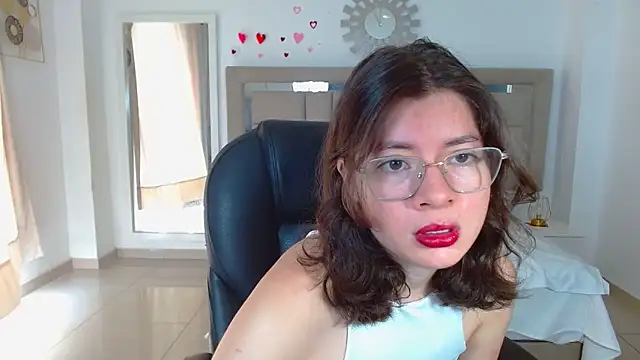 zoecruzz online show from 09/27/25, 02:00