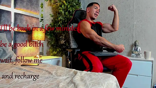 Snapshot of marc_ginale chatting on 12/03/25, 02:37 marc ginale online show from 12/03/25, 02:37