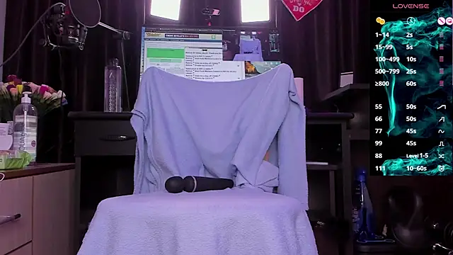 Raissa sky26 online show from 12/28/24, 03:04