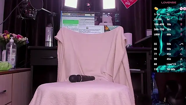 Raissa sky26 online show from 01/10/25, 02:35