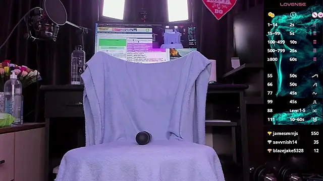 Raissa sky26 online show from 02/18/25, 06:48