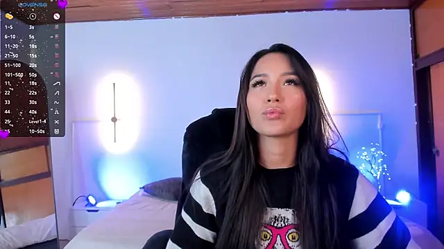 Snapshot of _gaby2 chatting on 12/03/24, 12:38  gaby2 online show from 12/03/24, 12:38