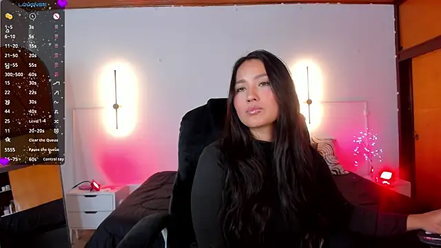 Snapshot of _gaby2 chatting on 01/13/25, 01:17  gaby2 online show from 01/13/25, 01:17
