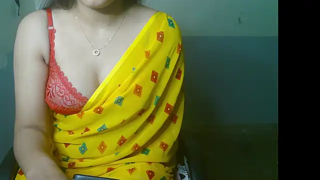 NithyaSingh online show from 12/17/24, 06:02