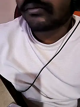 Snapshot of manoj_master chatting on 11/06/25, 05:25 manoj master online show from 11/06/25, 05:25