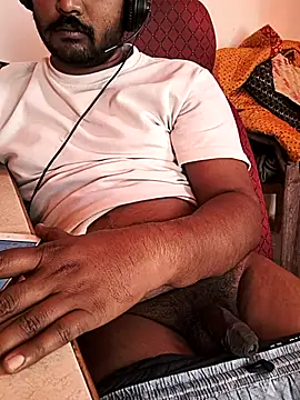 Snapshot of manoj_master chatting on 11/10/25, 09:52 manoj master online show from 11/10/25, 09:52