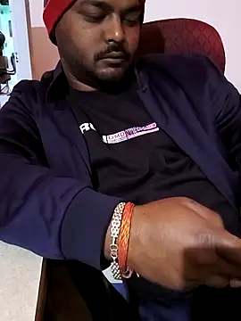 Snapshot of manoj_master chatting on 12/05/25, 05:42 manoj master online show from 12/05/25, 05:42