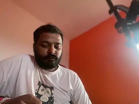 Snapshot of manoj_master chatting on 05/27/26, 09:06 manoj master online show from 05/27/26, 09:06