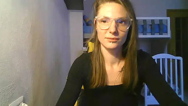 Feli blue online show from 01/08/25, 11:54