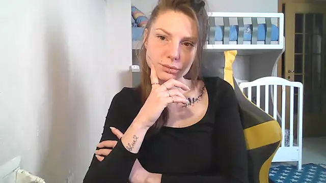 Feli blue online show from 01/10/25, 08:40