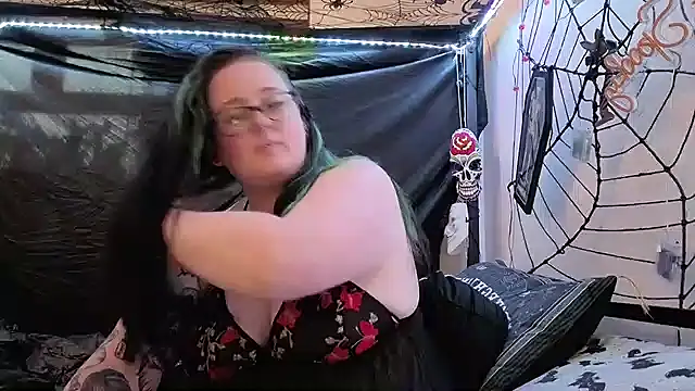 Bunny Cummings online show from 01/15/26, 01:16