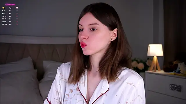 Snapshot of DarylBarks chatting on 01/28/25, 01:08 DarylBarks online show from 01/28/25, 01:08