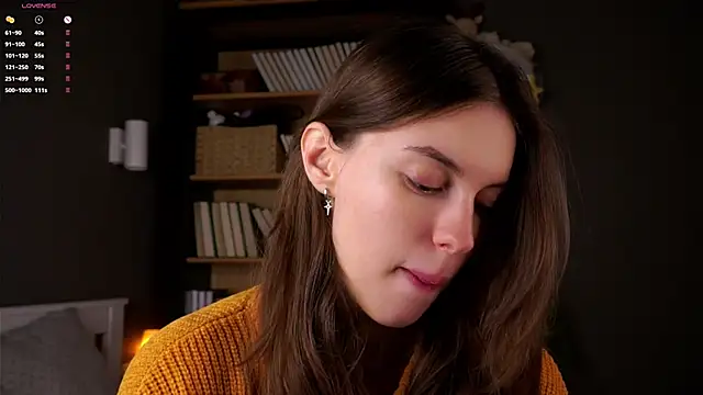 Snapshot of DarylBarks chatting on 09/14/25, 01:05 DarylBarks online show from 09/14/25, 01:05