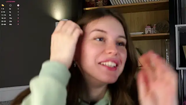 Snapshot of DarylBarks chatting on 10/01/25, 01:11 DarylBarks online show from 10/01/25, 01:11