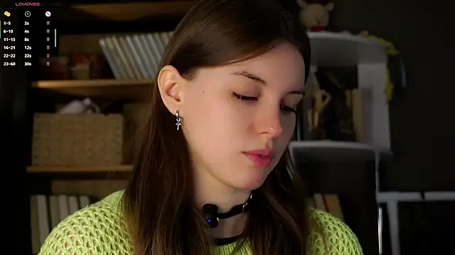 Snapshot of DarylBarks chatting on 10/05/25, 01:04 DarylBarks online show from 10/05/25, 01:04