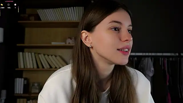 Snapshot of DarylBarks chatting on 10/22/25, 12:55 DarylBarks online show from 10/22/25, 12:55