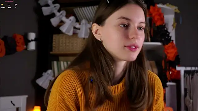 Snapshot of DarylBarks chatting on 10/28/25, 01:31 DarylBarks online show from 10/28/25, 01:31