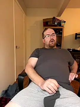 Snapshot of Country_Man87 chatting on 11/04/25, 01:21 Country Man87 online show from 11/04/25, 01:21