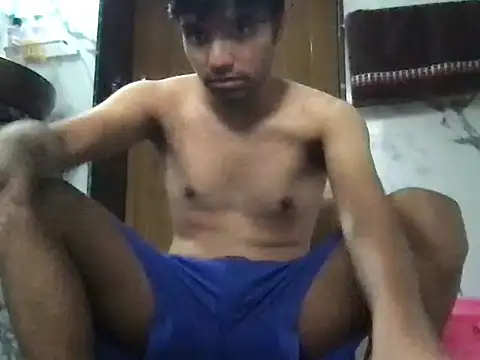 Snapshot of BoyzaraHatke chatting on 06/17/26, 05:43 BoyzaraHatke online show from 06/17/26, 05:43
