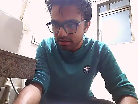 Snapshot of BoyzaraHatke chatting on 07/23/26, 09:24 BoyzaraHatke online show from 07/23/26, 09:24