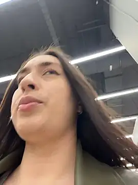 Holly Play online show from 03/16/26, 11:58