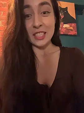 Snapshot of Holly_Play chatting on 06/17/26, 10:39 Holly Play online show from 06/17/26, 10:39
