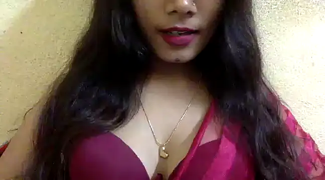 Snapshot of krati74 chatting on 12/20/24, 01:33 krati74 online show from 12/20/24, 01:33