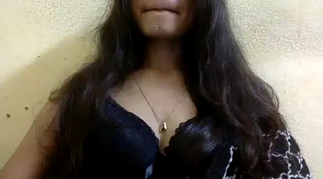 Snapshot of krati74 chatting on 12/24/24, 10:17 krati74 online show from 12/24/24, 10:17