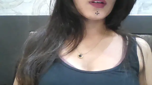 Snapshot of krati74 chatting on 10/09/25, 08:18 krati74 online show from 10/09/25, 08:18