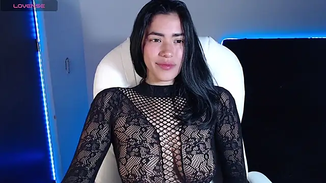 LESLIEBLACK  online show from 03/04/25, 11:43