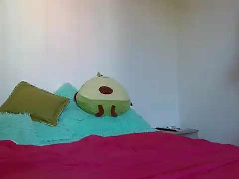 milfevha online show from 01/13/26, 10:04